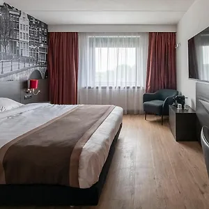 **** Hotel Bastion Waalre Holandia