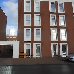 Sewdien's Maashaven Apartamento